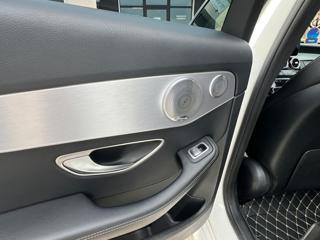 MERCEDES-BENZ C 220 usata, con Sedile posteriore sdoppiato