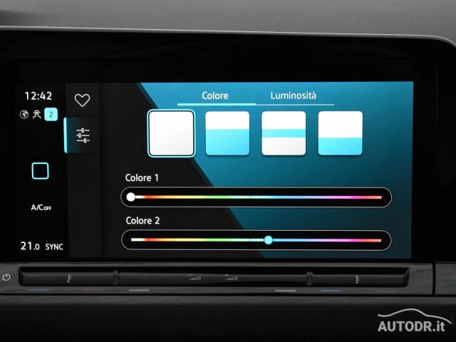 VOLKSWAGEN Golf usata, con Sound system