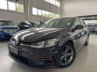VOLKSWAGEN Golf usata, con Autoradio