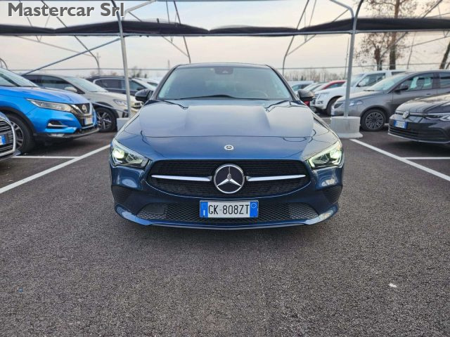 MERCEDES-BENZ CLA 200 usata, con Airbag laterali