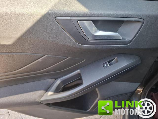 FORD Focus usata, con Park Distance Control