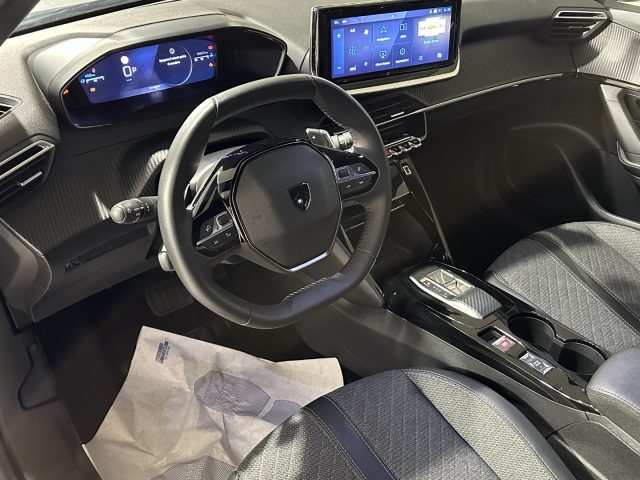 PEUGEOT 2008 usata, con Chiusura centralizzata