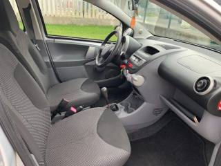 TOYOTA Aygo usata, con Chiusura centralizzata telecomandata