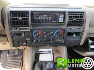 LAND ROVER Discovery usata 11