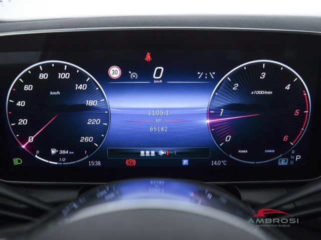 MERCEDES-BENZ GLC 220 usata 12