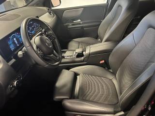MERCEDES-BENZ B 180 usata, con Autoradio
