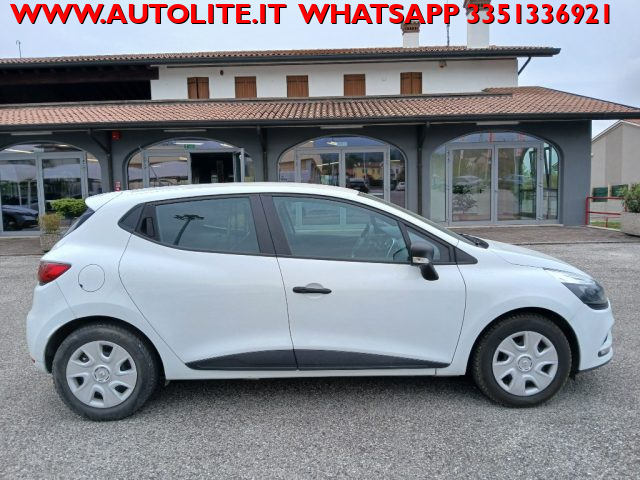 RENAULT Clio usata, con Autoradio