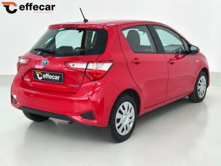 TOYOTA Yaris usata, con Autoradio
