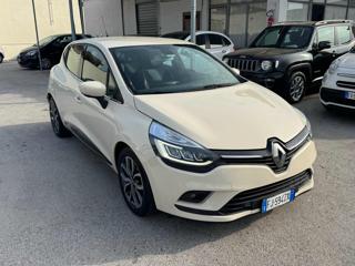 RENAULT Clio usata, con Airbag laterali