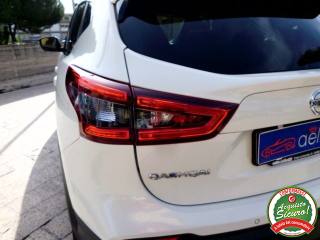 NISSAN Qashqai usata, con Hill holder