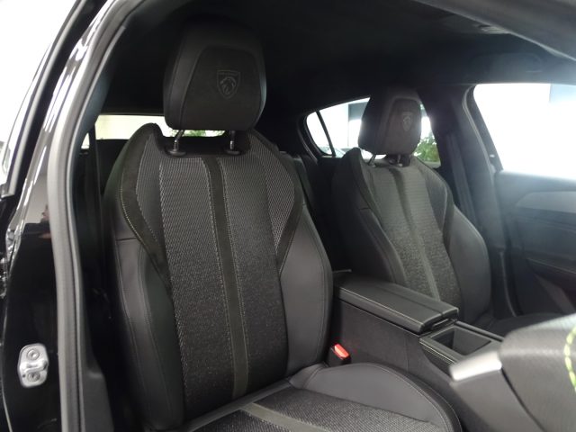 PEUGEOT 308 usata, con USB