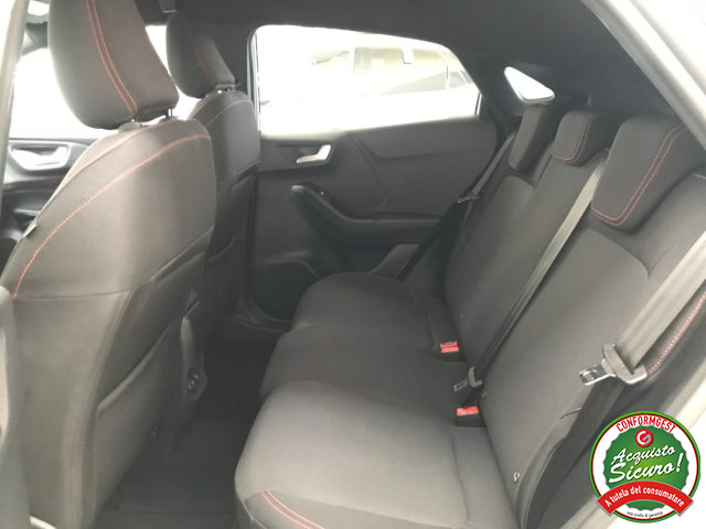 FORD Puma usata, con USB