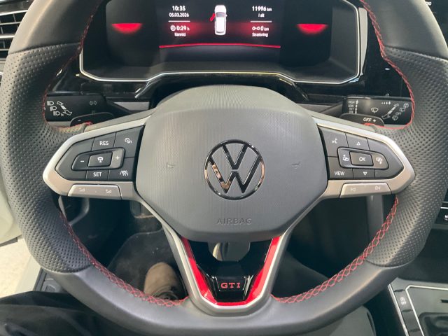 VOLKSWAGEN Polo usata, con Autoradio