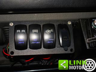 LAND ROVER Defender usata 19