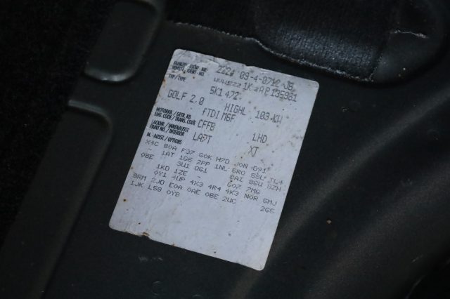 VOLKSWAGEN Golf usata 86