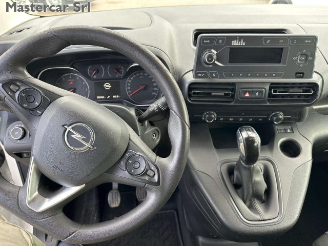 OPEL Combo Life usata, con Park Distance Control