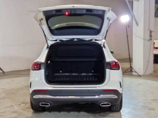 MERCEDES-BENZ GLA 220 usata, con Autoradio