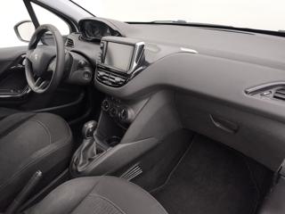 PEUGEOT 208 usata, con Luci diurne