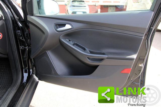 FORD Focus usata, con Sedile posteriore sdoppiato