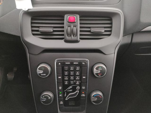 VOLVO V40 usata, con Luci diurne LED