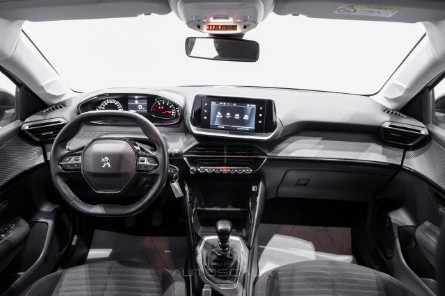 PEUGEOT 208 usata, con Sensori di parcheggio posteriori