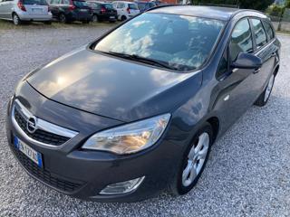 OPEL Astra usata, con Cerchi in lega