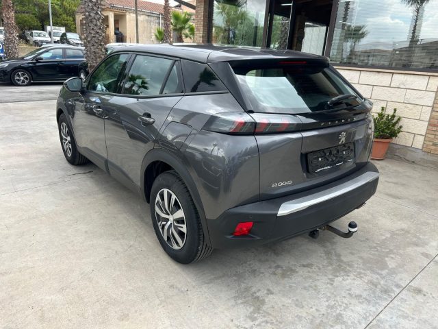 PEUGEOT 2008 usata, con Boardcomputer