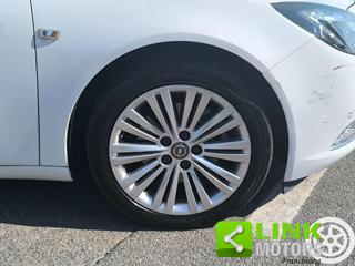 OPEL Insignia usata, con Fari Xenon
