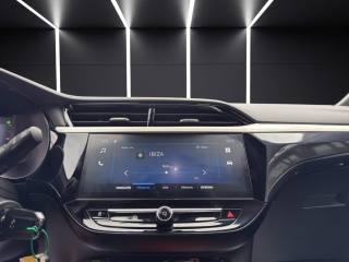 OPEL Corsa usata, con Touch screen