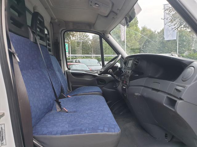 IVECO Daily usata, con Bluetooth