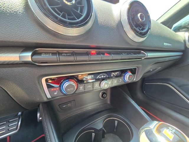 AUDI RS3 usata, con Climatizzatore