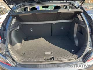 HYUNDAI Kona usata, con Volante in pelle
