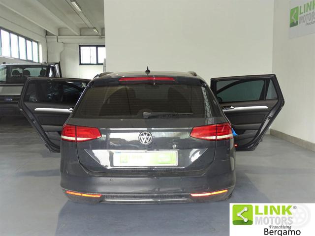 VOLKSWAGEN Passat Variant usata, con Sedile posteriore sdoppiato