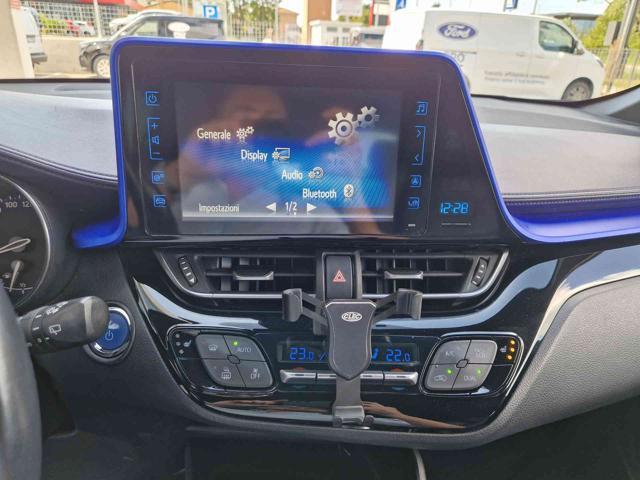 TOYOTA C-HR usata, con Controllo automatico clima