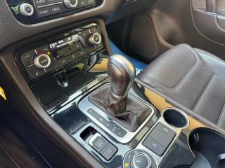 VOLKSWAGEN Touareg usata, con Fari Xenon