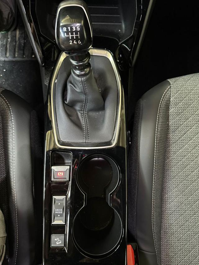 PEUGEOT 2008 usata, con Controllo automatico clima