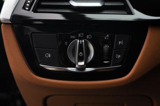BMW 530 usata, con Hill holder