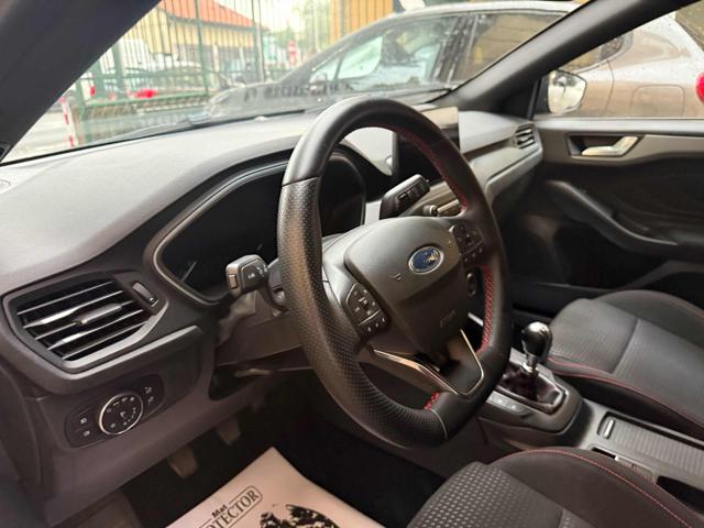 FORD Focus usata, con Fari LED
