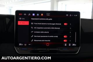 VOLKSWAGEN Tiguan usata, con Fari LED