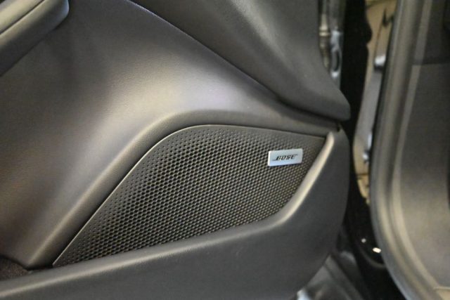 PORSCHE Taycan usata 43