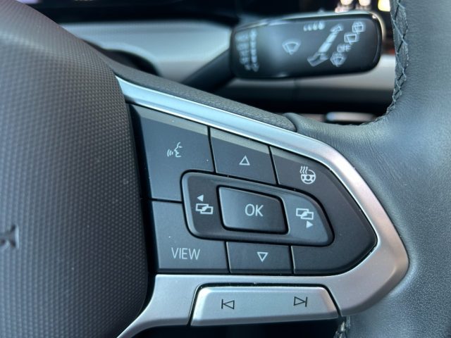 VOLKSWAGEN Golf usata, con Park Distance Control