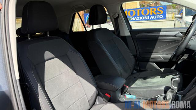VOLKSWAGEN T-Roc usata, con Controllo automatico clima