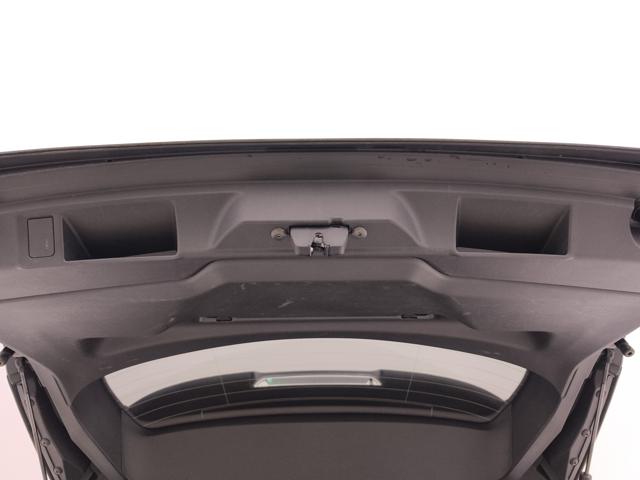 PEUGEOT 308 usata, con Isofix