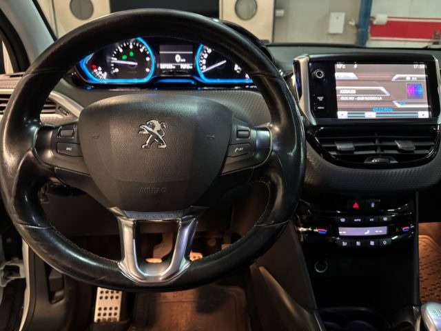 PEUGEOT 2008 usata, con Bluetooth