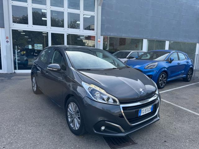 PEUGEOT 208 usata, con Airbag