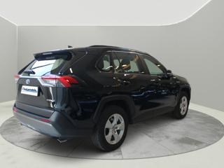 TOYOTA RAV 4 MY23 usata, con Alzacristalli elettrici