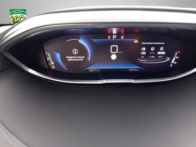 PEUGEOT 3008 usata, con Sistema di navigazione