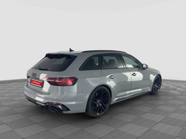 AUDI RS4 usata 4
