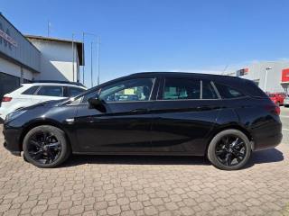OPEL Astra usata, con Cerchi in lega