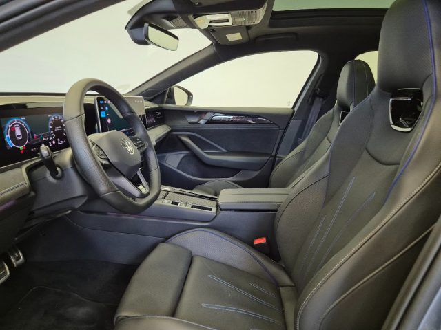 VOLKSWAGEN Passat usata, con Boardcomputer